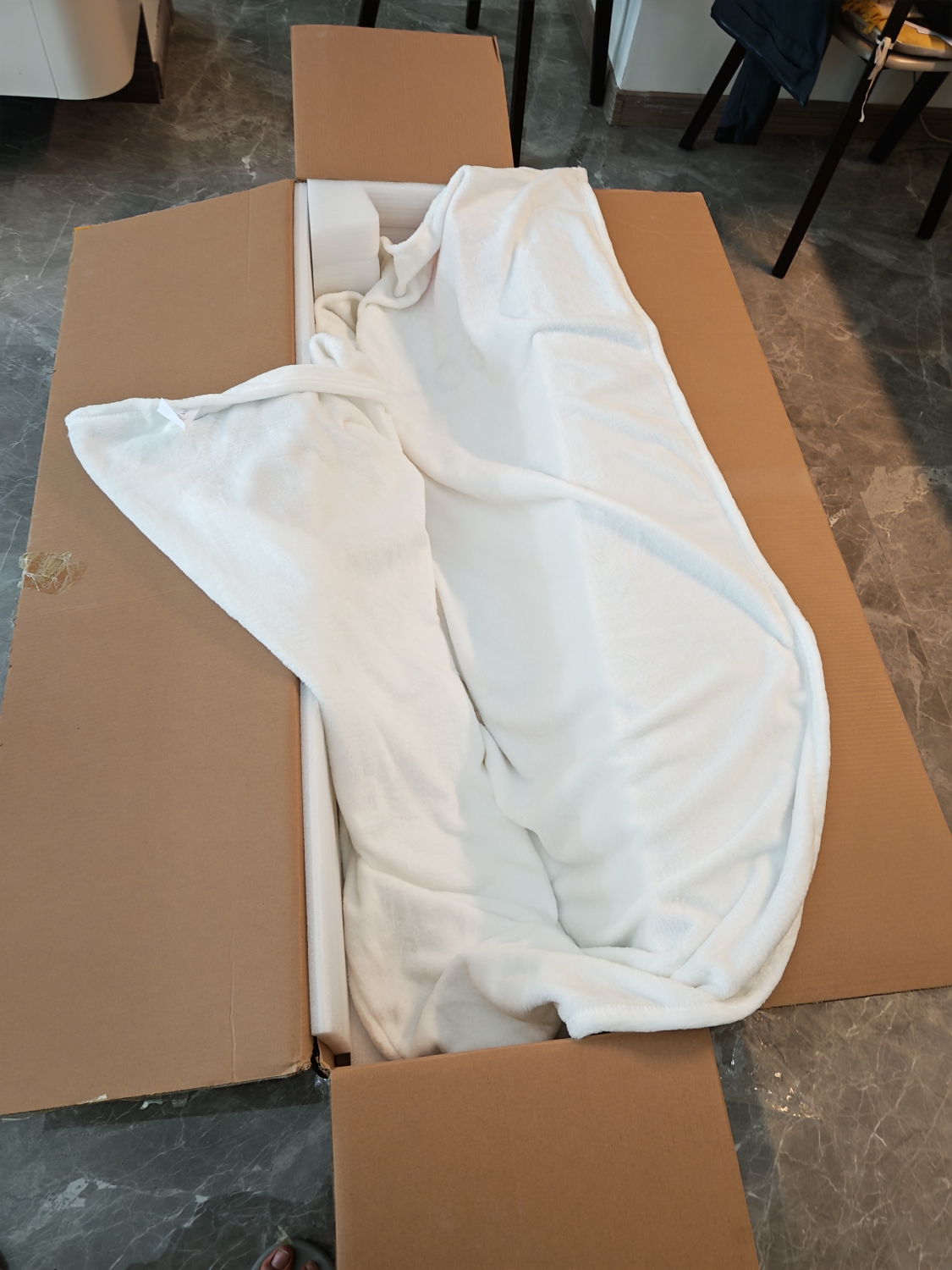 Unboxing Closed-Eye Shedoll Belle with 140 cm TPE Relaxed Skeleton