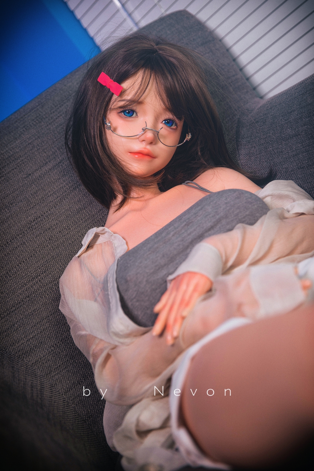 Shedoll Sylvia — Innocent Puppy-Eye Styling